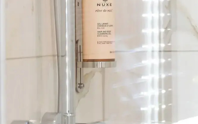 Les Suites Tour Eiffel