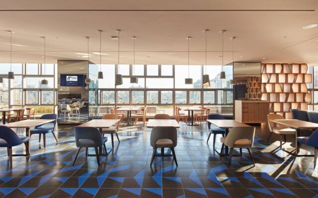 Holiday Inn Express Seoul Hongdae by IHG