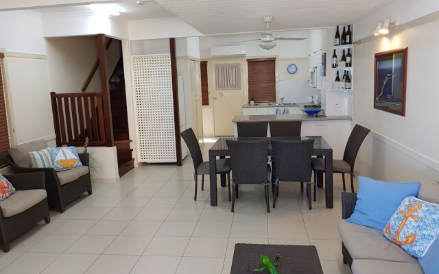 Moreton Island Villas & Apartments