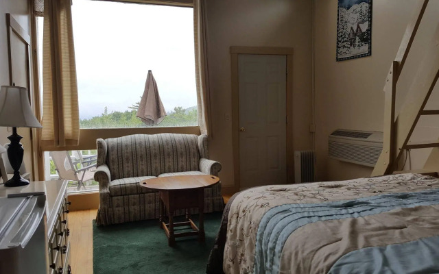 Gunstock Inn & Suites