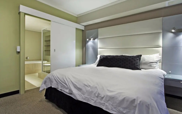 Cape eazi stayz Icon Apartments