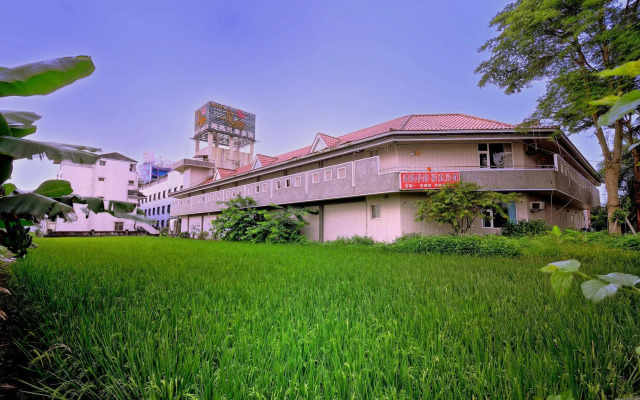 Wogo Hotel