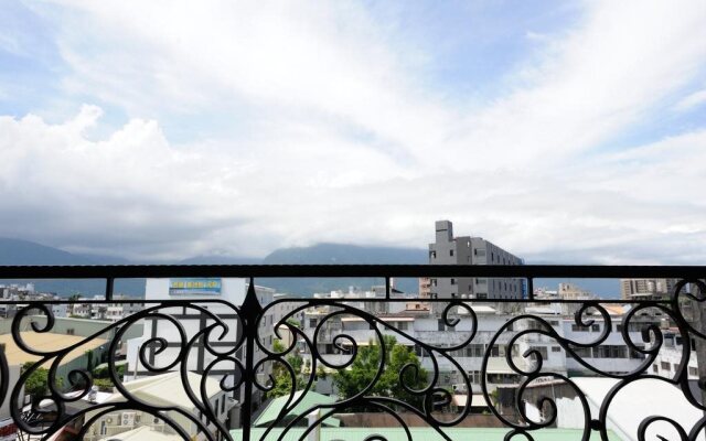 shih liang Xinying b&b