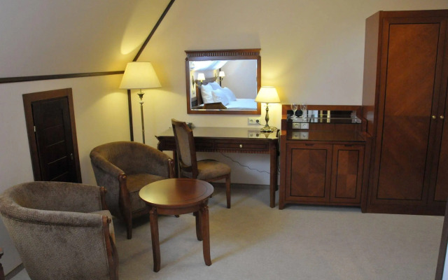 Weiler Hotel