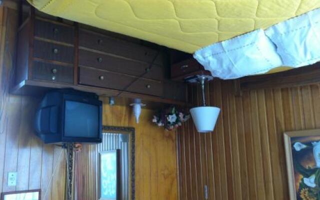 Hostal Ely