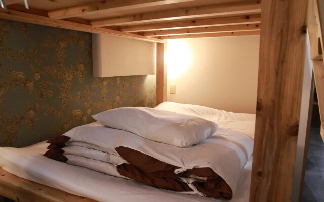 Stay Miya - Hostel