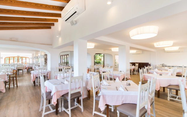 Hotel Na Taconera