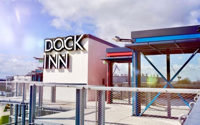 DOCK INN Hostel Warnemünde