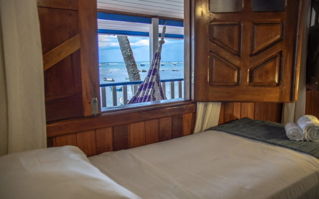 Amendoeira Praia Hotel