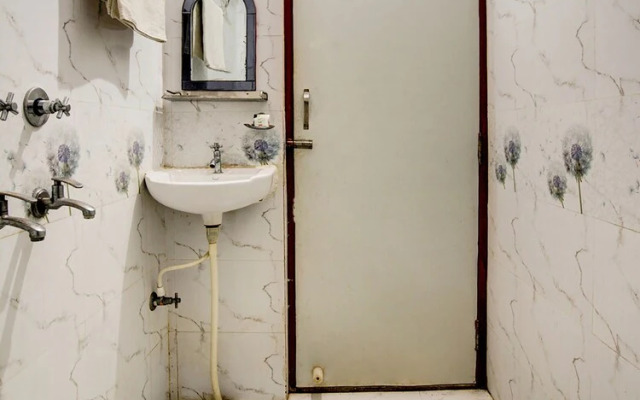 OYO 26889 Hotel Shree Vishnu Regency