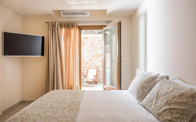 Perla Nera Suites