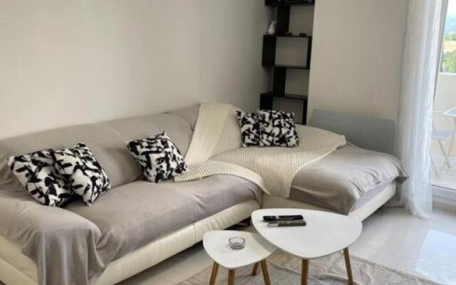 superbe appartement en residence privée