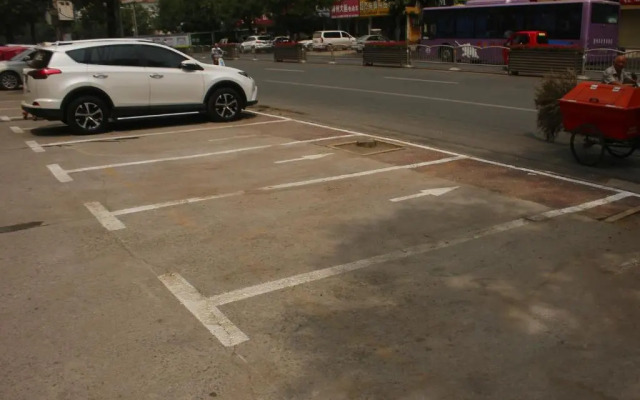 7Days Inn Shangqiu democratic road WAL-MART