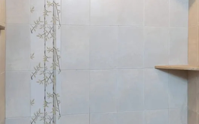 Steps From Magic Sands Pool, Wi-fi & Attractions