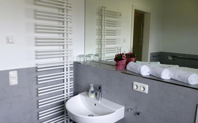 Exklusive familienfreundliche Ferienwohnung im Haus Aalbeek