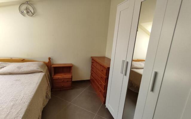 Appartamento nuovo con cucina ai piedi del Monviso