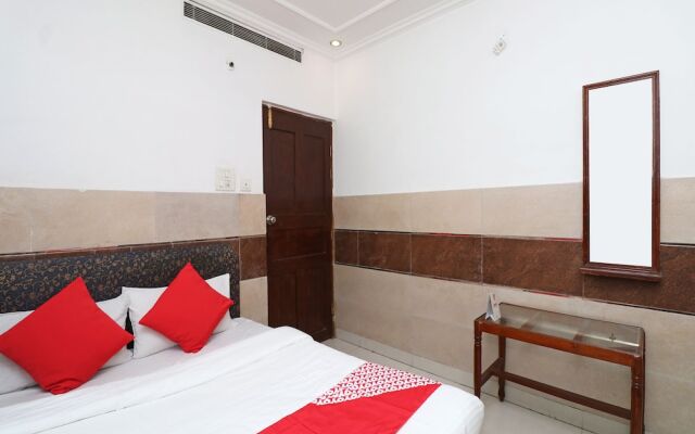 OYO 22396 Hotel Ashoka International