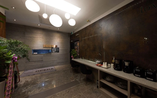 Daejeon Yuseong Bergen Hotel