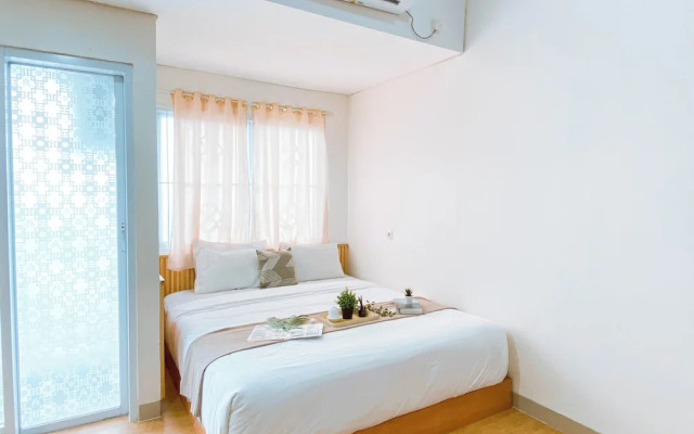 Studio Near Sicc At Royal Sentul Park Apartment