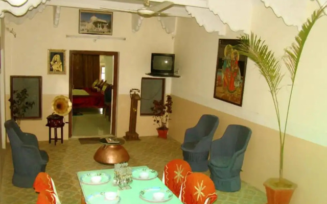 Natraj Guest House