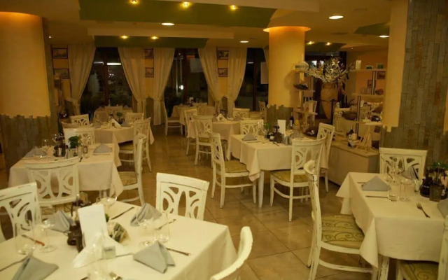 Hotel & Restaurant Fors