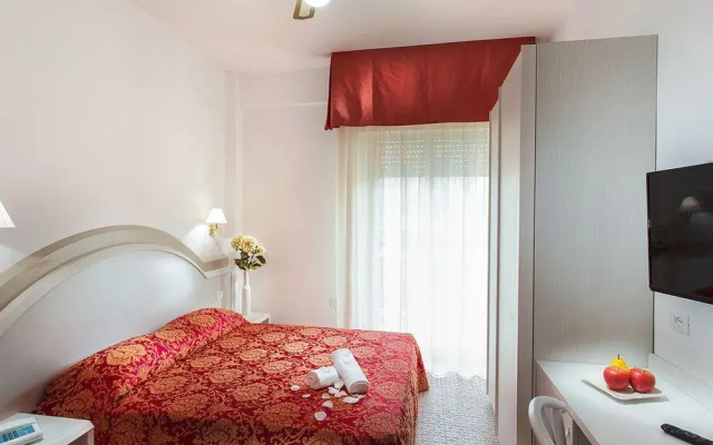 Hotel Caravelle