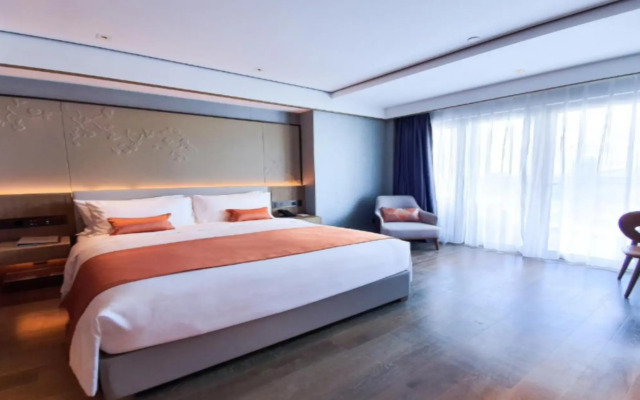 Howard Johnson Plaza by Wyndham Blue Bay Sihanoukville