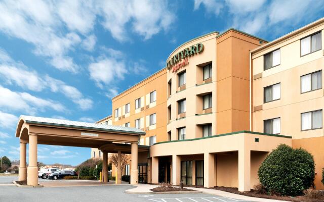 Courtyard by Marriott Salisbury