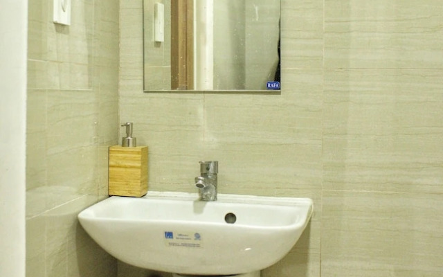 Golden Acacia Suites Near Mall of Asia, Free Wifi