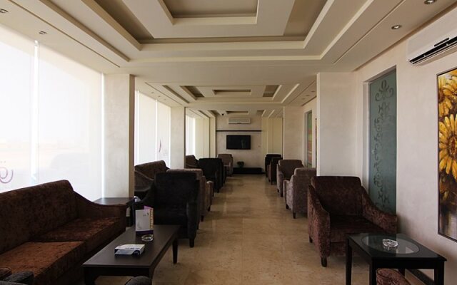 Rawaq Suites 8 Al Nahdah