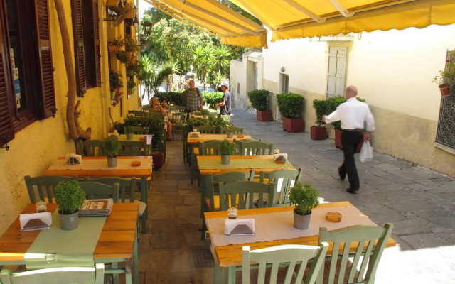 Athenian House in Plaka