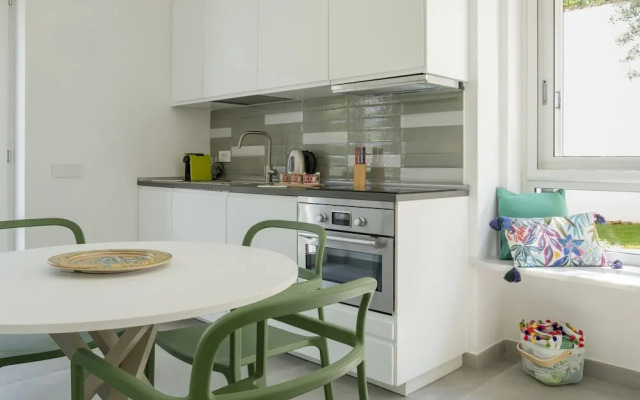 Addaura Marina Apartment by Wonderful Italy