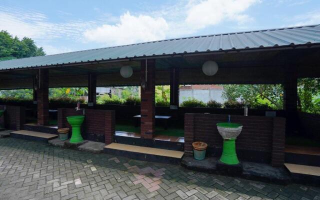 OYO 2707 Graha Surya Syariah