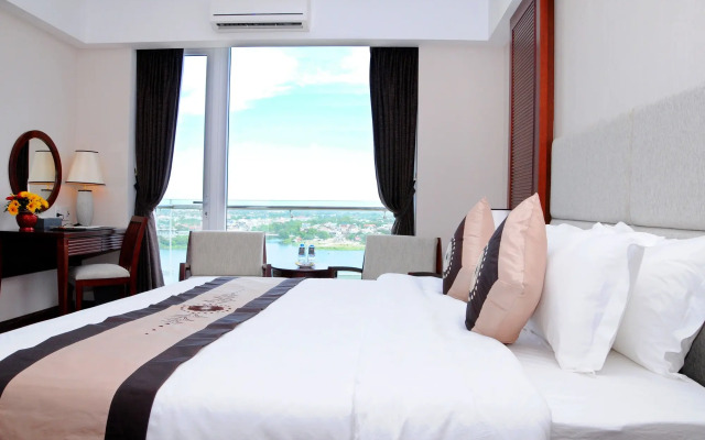 Moonlight Hotel Hue