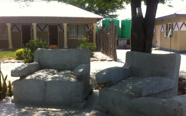 Gomwe Guest Inn