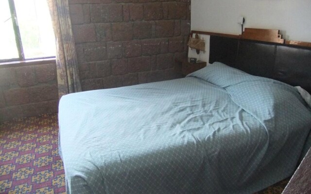 Roha Hotel