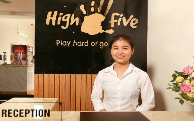 Hanoi High Five Hostel