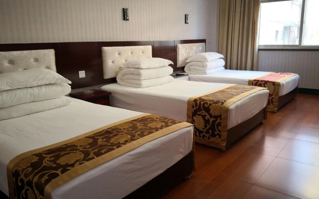 Dongzhi Lijiang Hotel