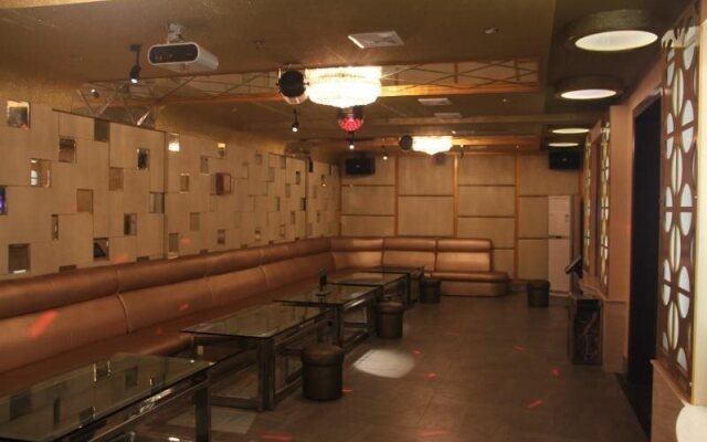 Hongyunlai Business Hotel