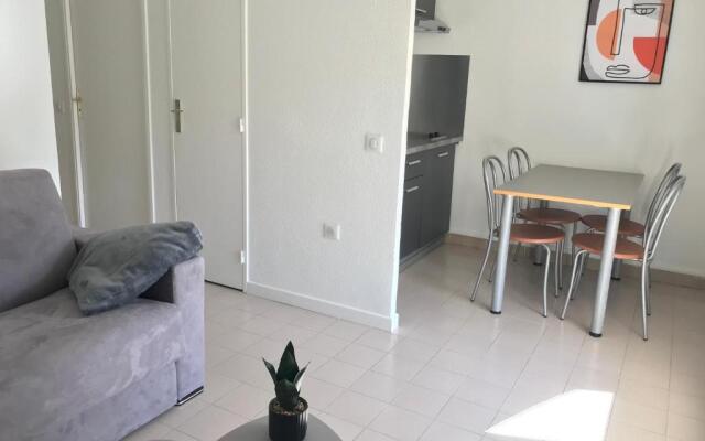 Beach Cannes Bungalows