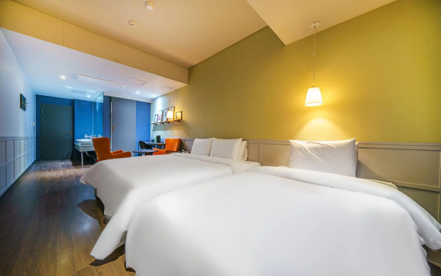 Hound Hotel Seomyeon 1st Street
