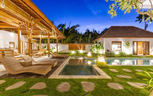 Villa Namu by Alfred in Bali