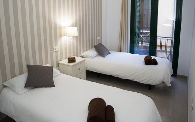 Holidays2Malaga Flamenco Apartments