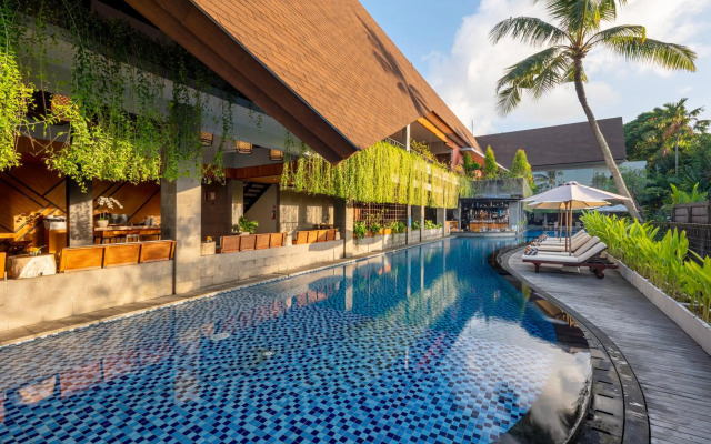 Kayumas Seminyak Resort