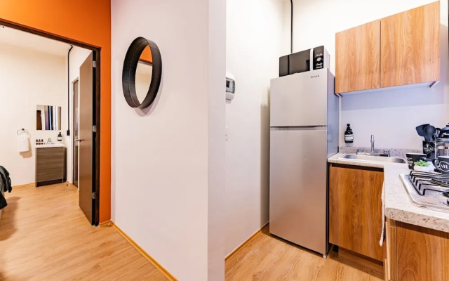 Mariano Escobedo Apartments by VH
