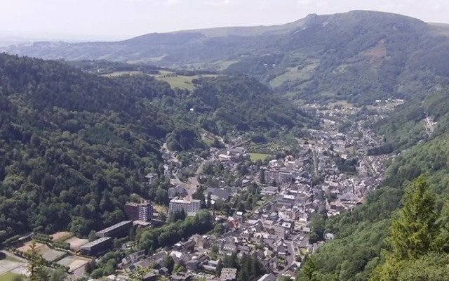 Appartement Mont-Dore, 2 pièces, 3 personnes - FR-1-415-105