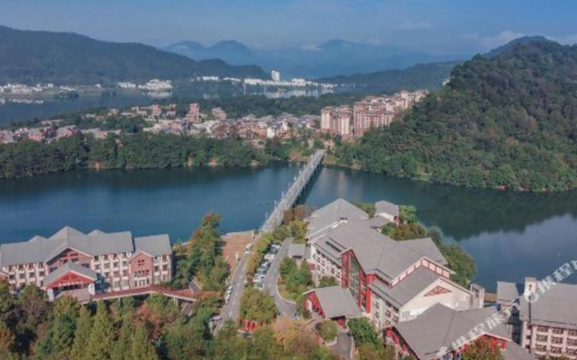 Arcadia Sunshine Hotel – Outside – Huangshan