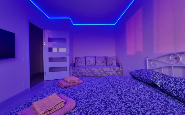 Апартаменты на Солнечном Бульваре 18