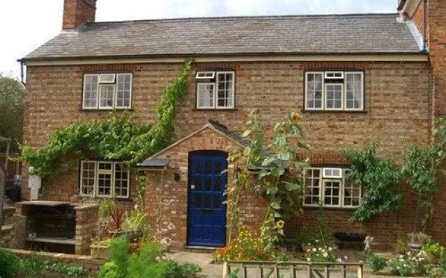 Woodleys Farm House