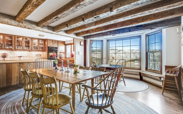 County Road Home 1761